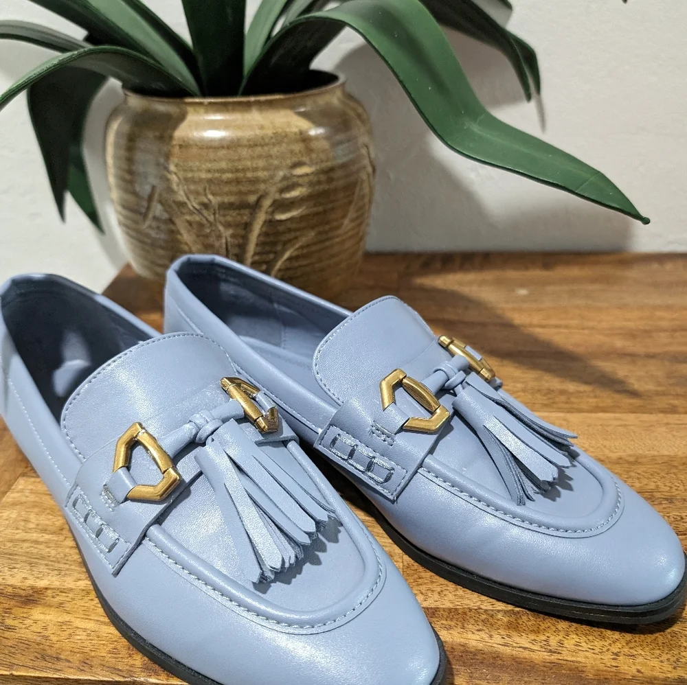 Zara NWOT ZARA Powder Blue Faux Leather Loafers Tassel Gold Hardware Shoes sz 40